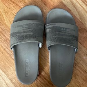 Adidas slides